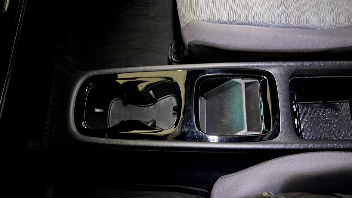 Vehicle Image 15