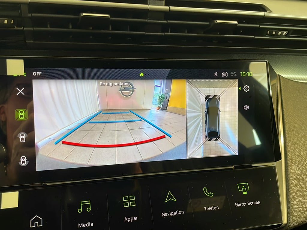 Vehicle Image 14