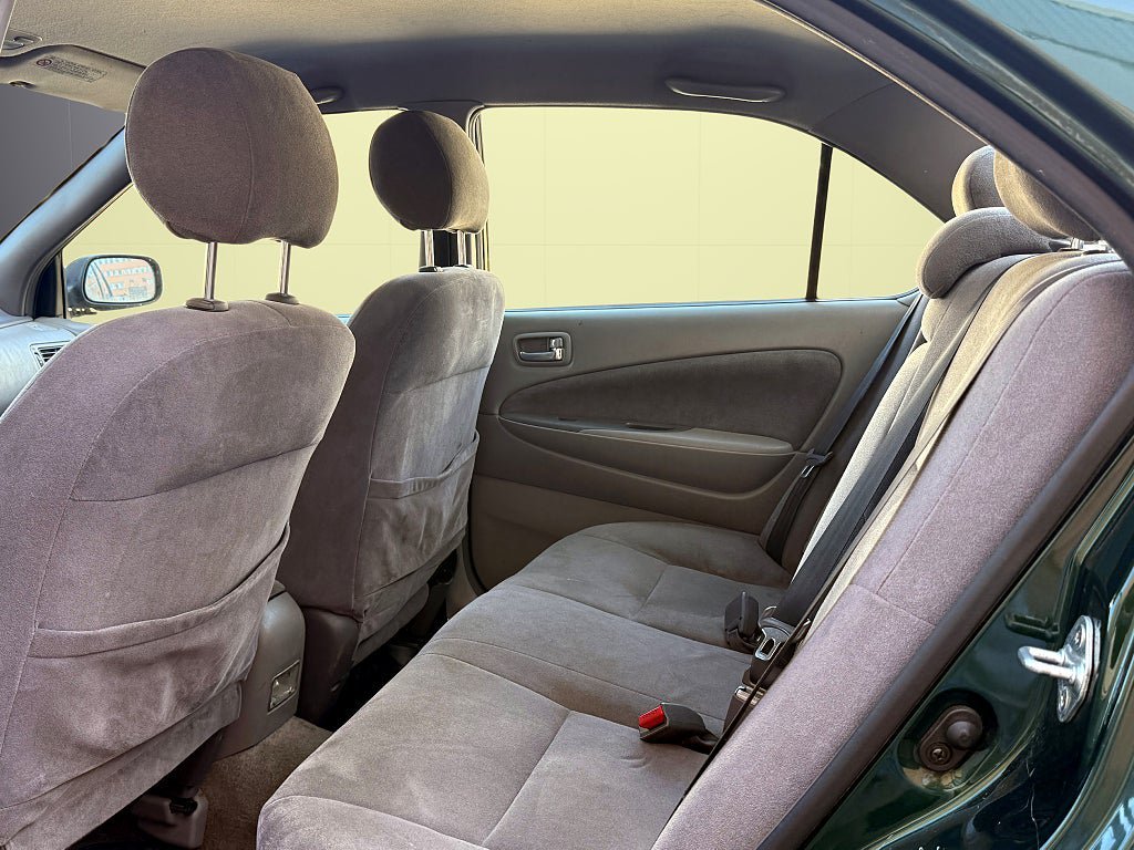 Vehicle Image 12