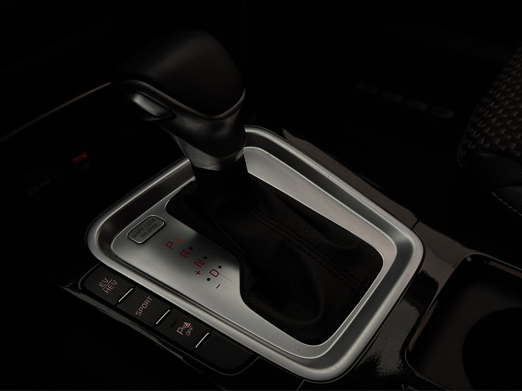 Vehicle Image 24