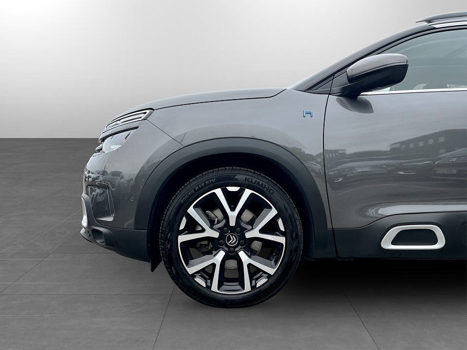 Vehicle Image 20