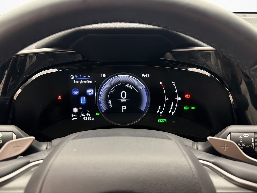 Vehicle Image 16
