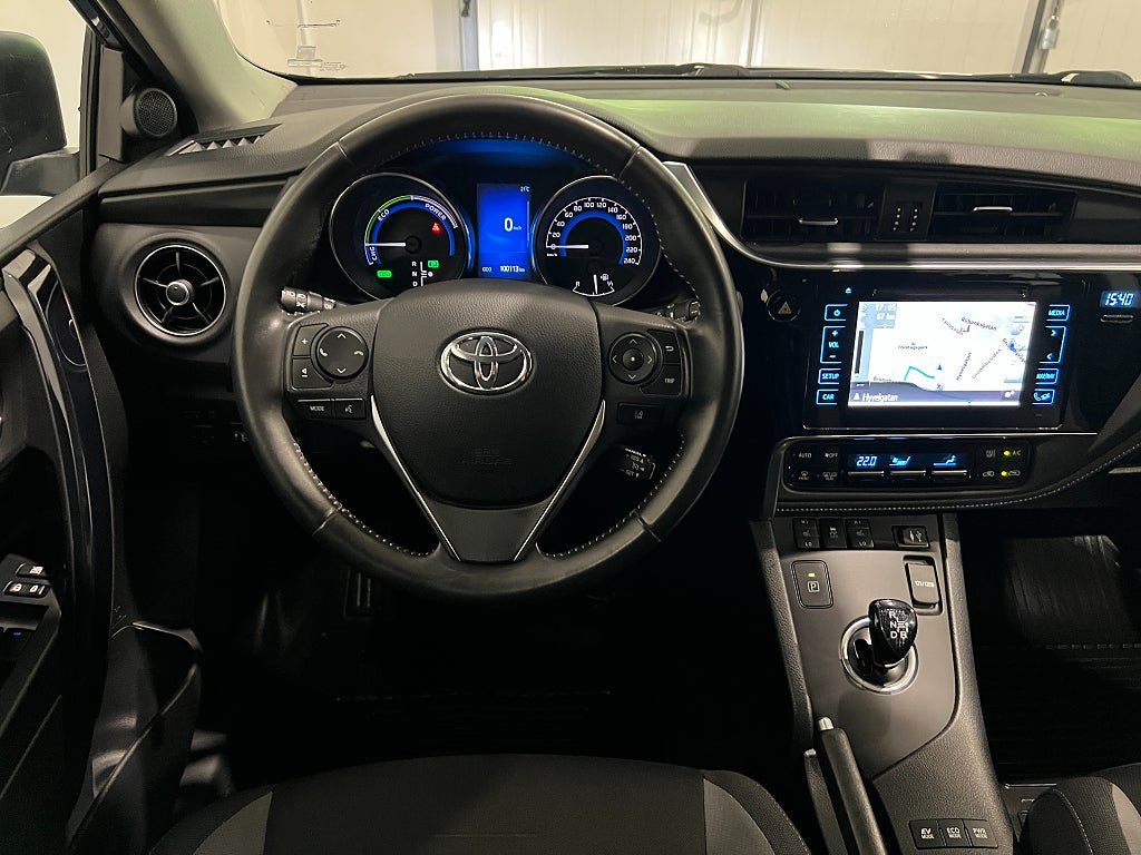 Vehicle Image 15