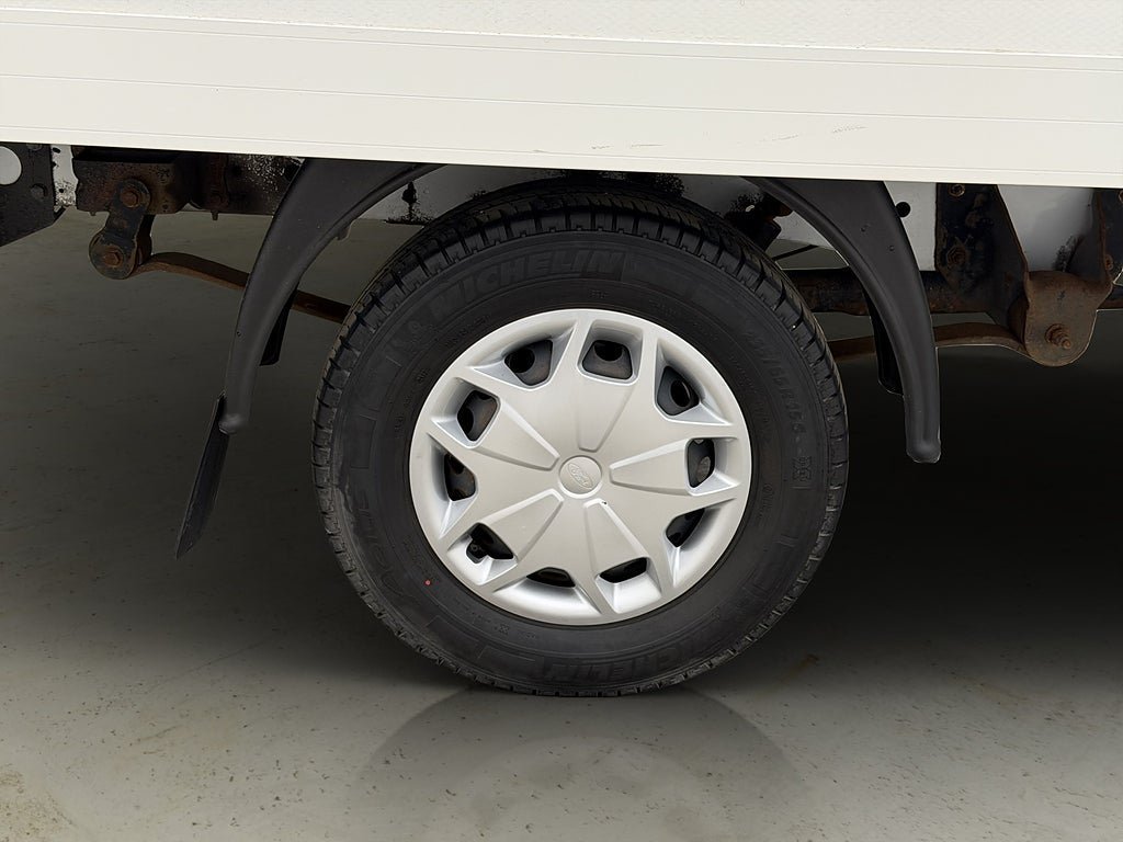 Vehicle Image 31