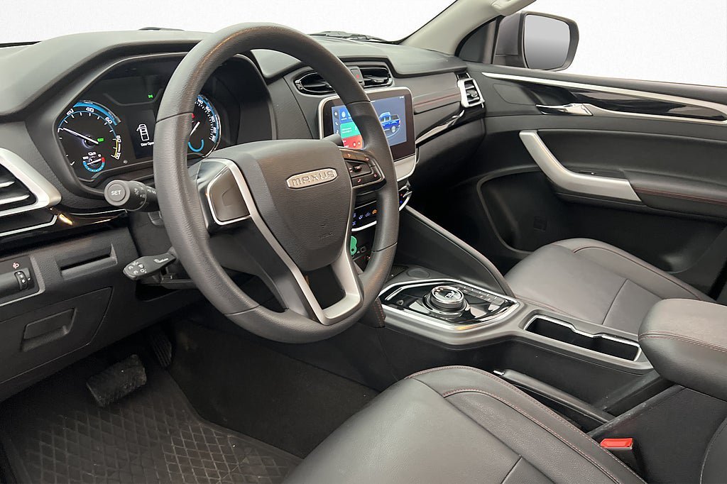 Vehicle Image 16