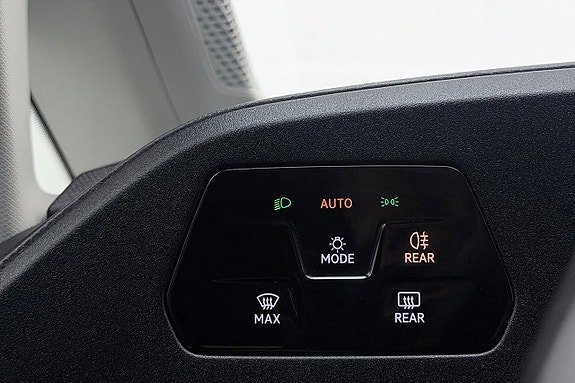 Vehicle Image 29