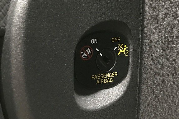 Vehicle Image 26