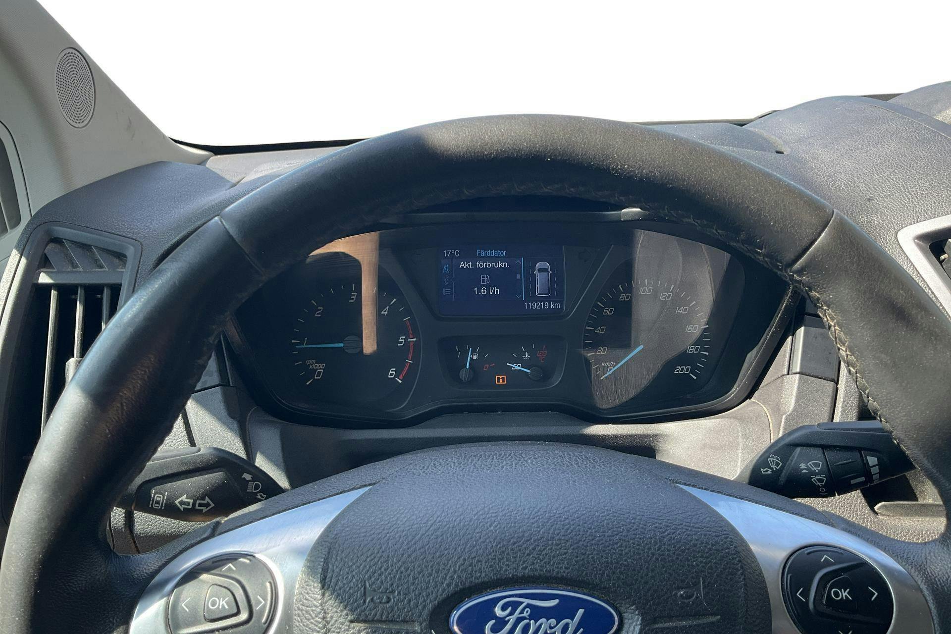 Vehicle Image 11