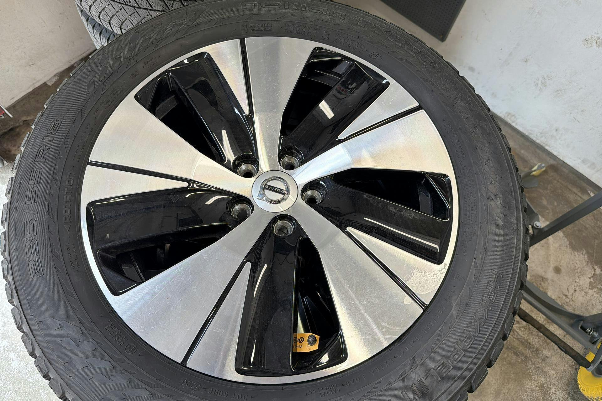 Vehicle Image 17