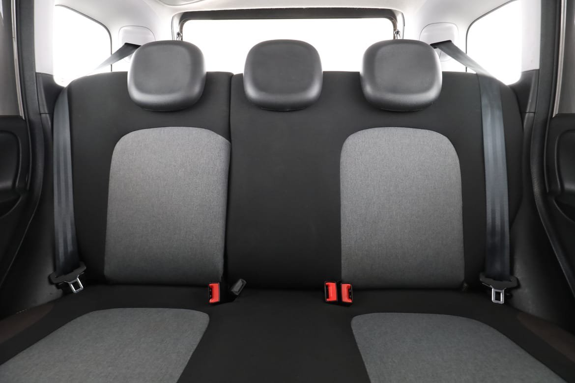 Vehicle Image 16