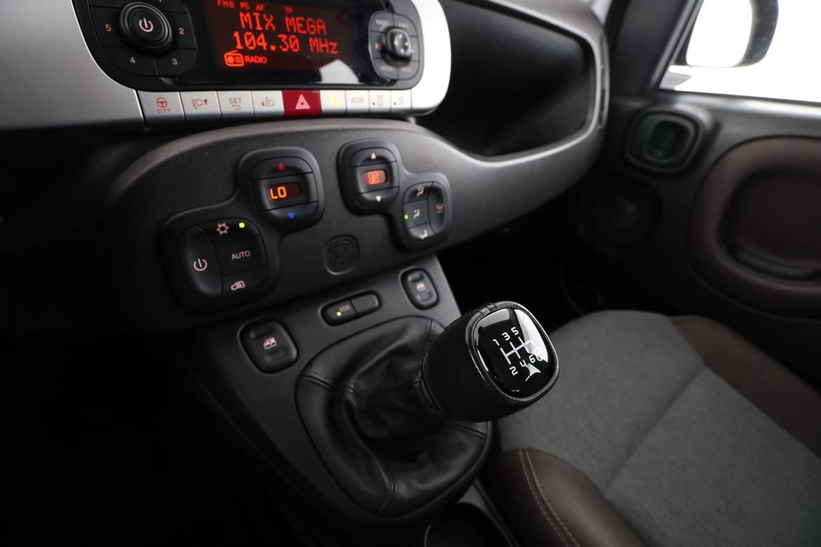 Vehicle Image 22
