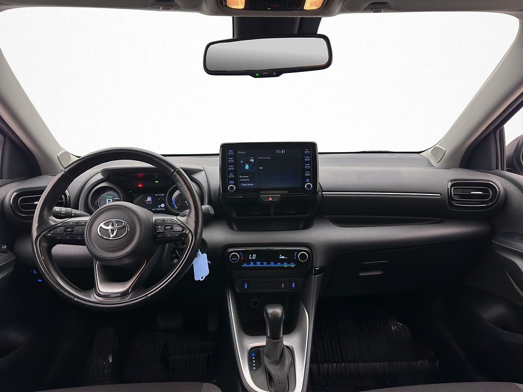 Vehicle Image 9