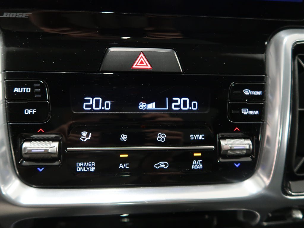 Vehicle Image 27