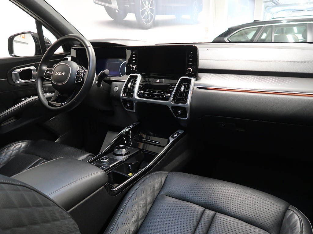 Vehicle Image 37