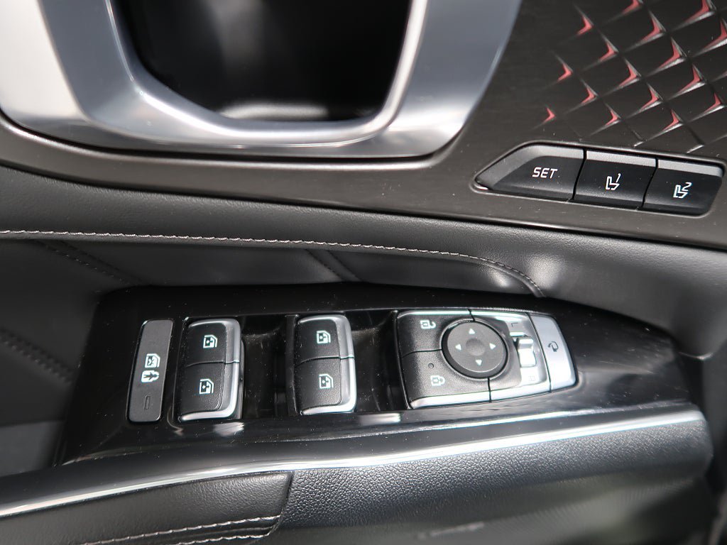 Vehicle Image 39