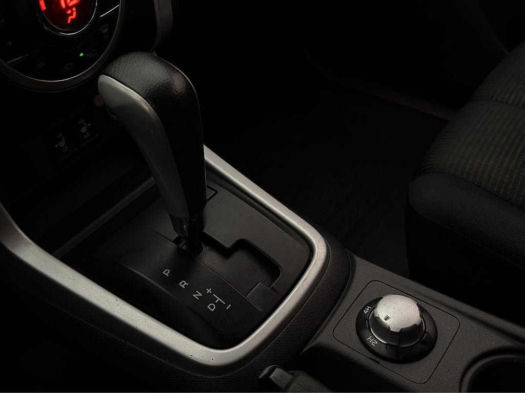 Vehicle Image 22