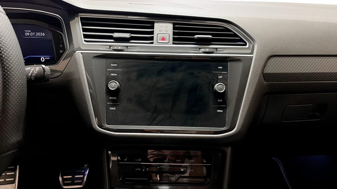 Vehicle Image 9