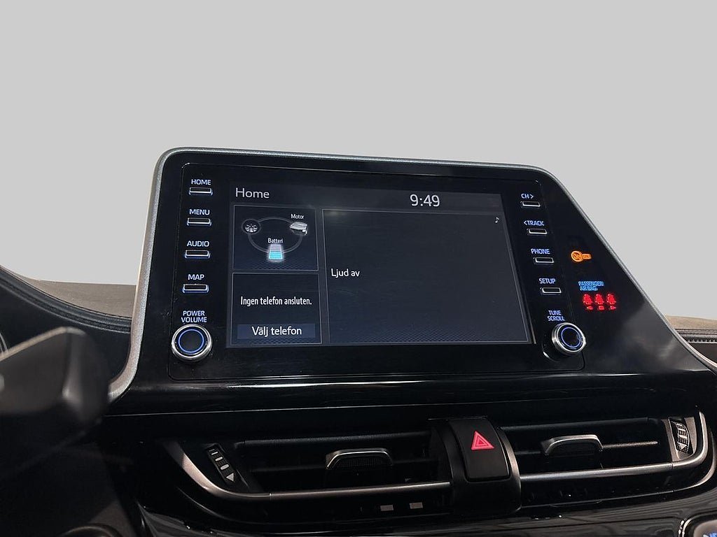 Vehicle Image 16