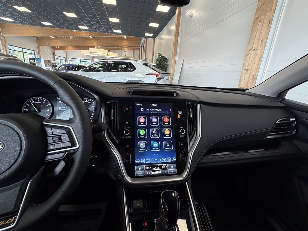 Vehicle Image 18