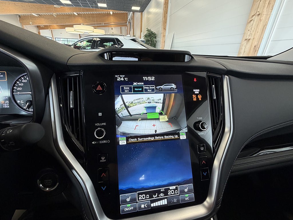 Vehicle Image 19