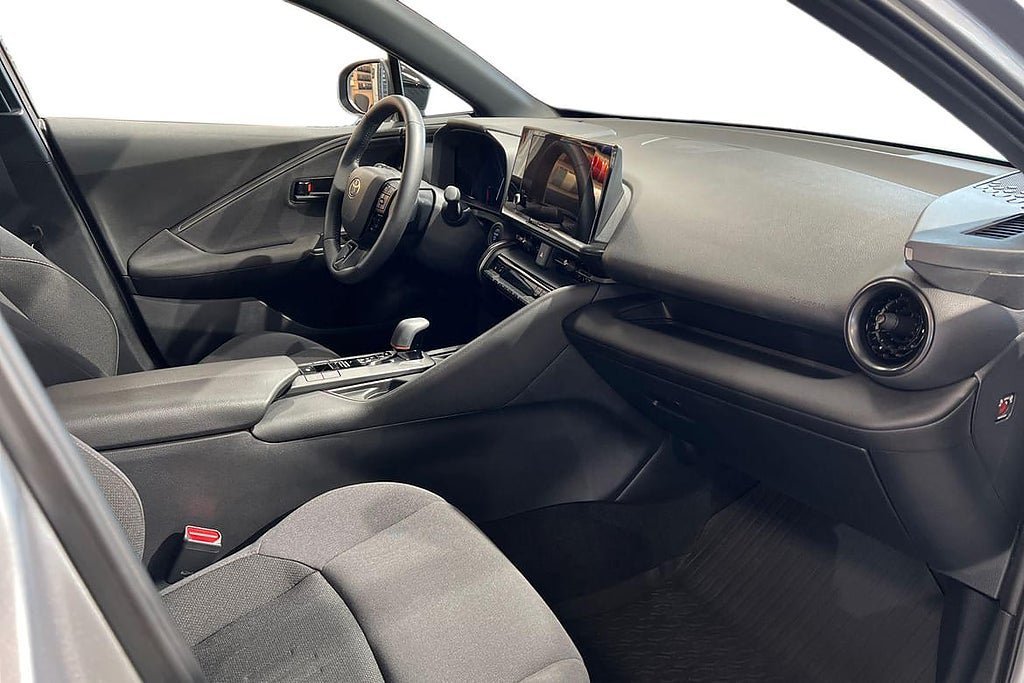 Vehicle Image 7