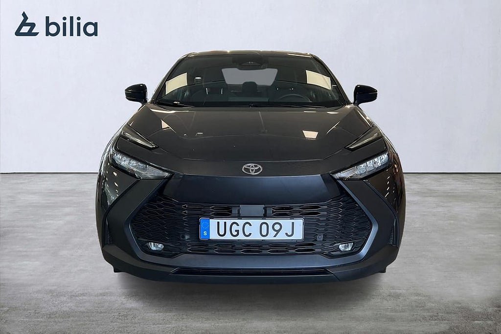 Vehicle Image 6
