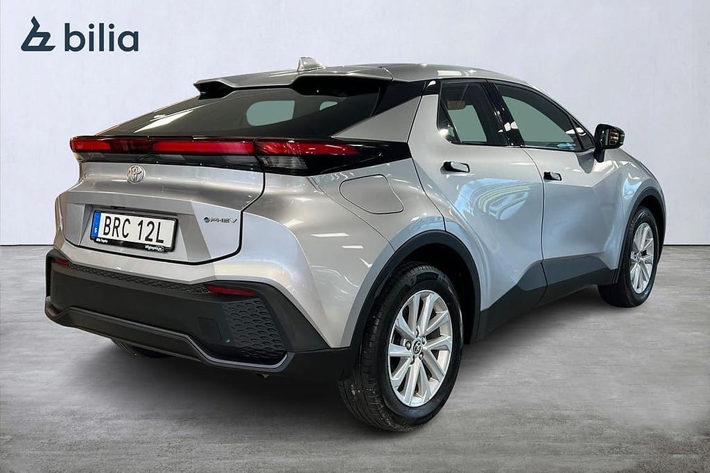 Vehicle Image 19