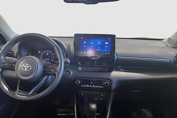 Vehicle Image 10