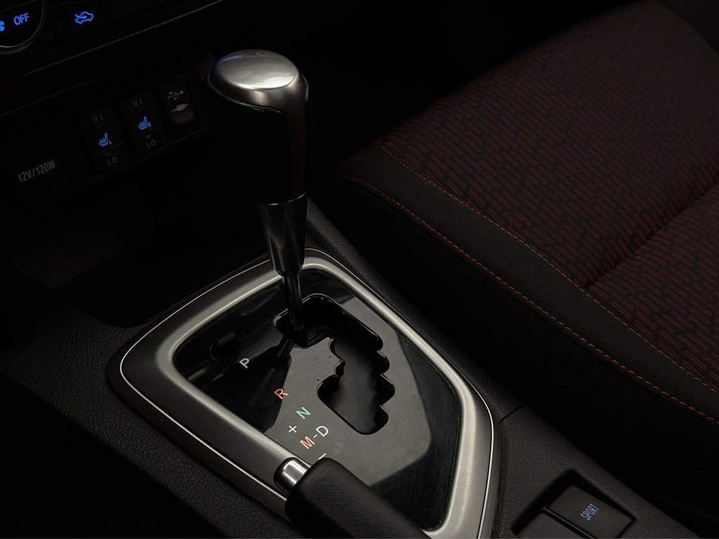 Vehicle Image 18