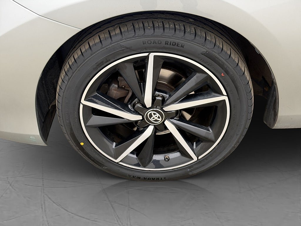 Vehicle Image 20