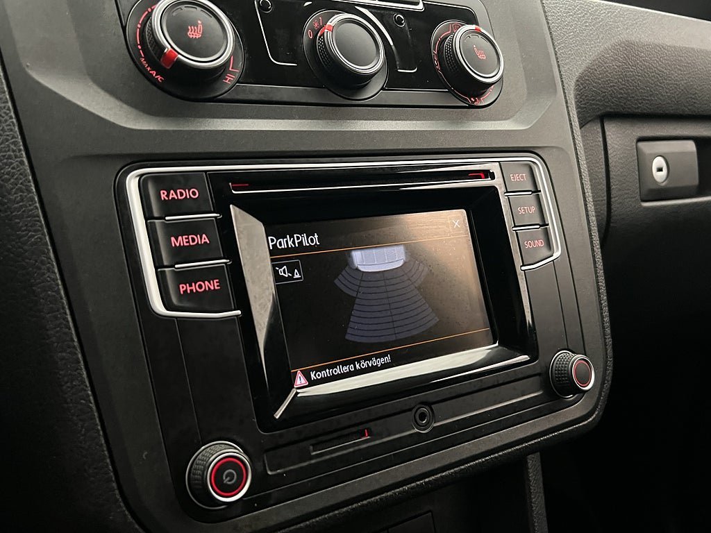 Vehicle Image 24