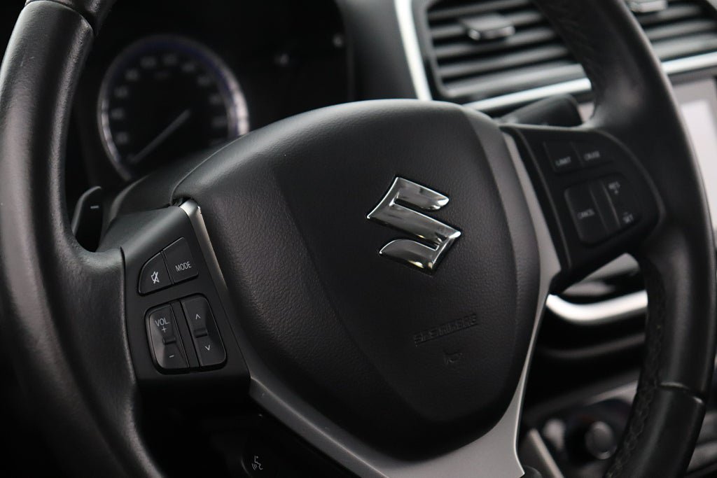 Vehicle Image 18
