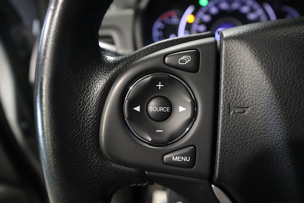 Vehicle Image 15