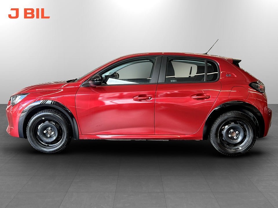 Vehicle Image 16
