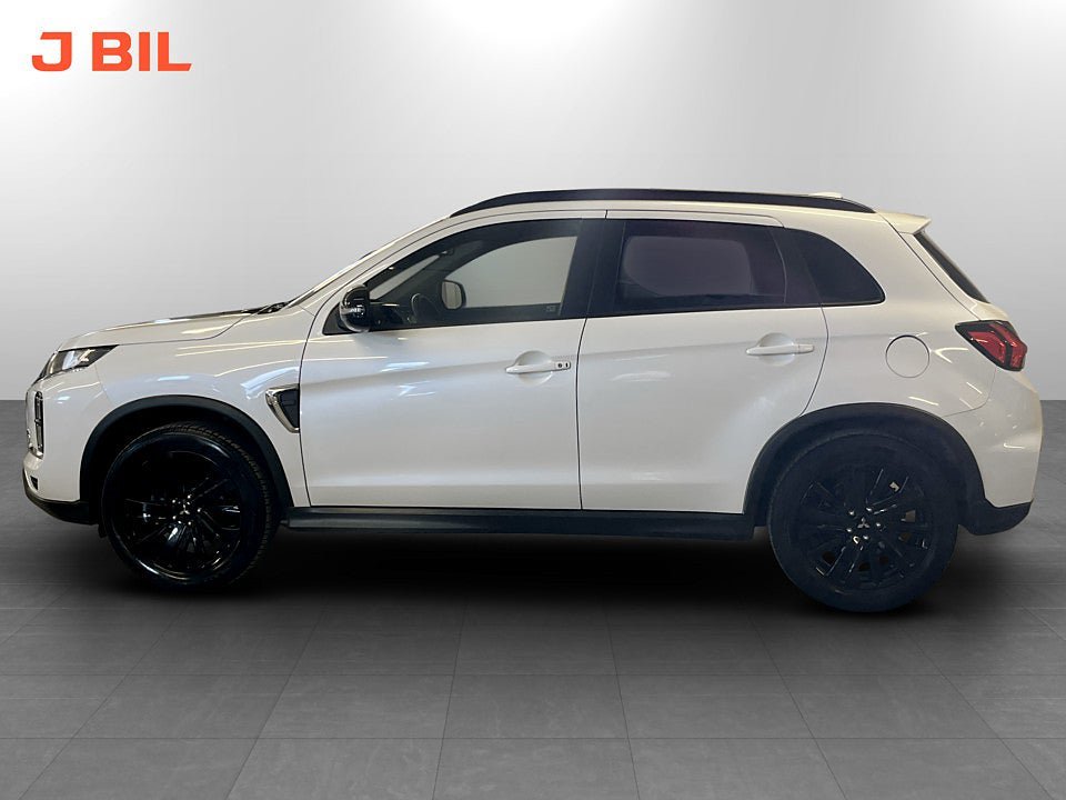 Vehicle Image 21