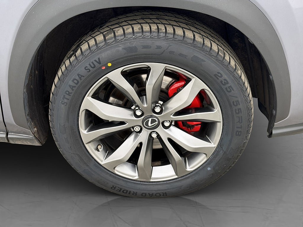 Vehicle Image 10