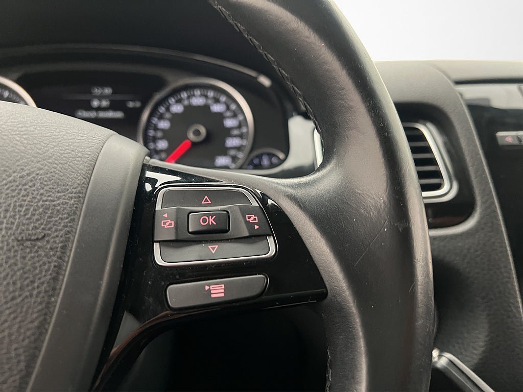 Vehicle Image 29