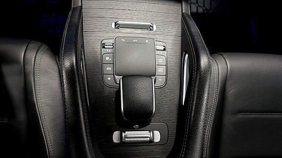 Vehicle Image 19