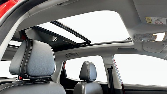 Vehicle Image 16