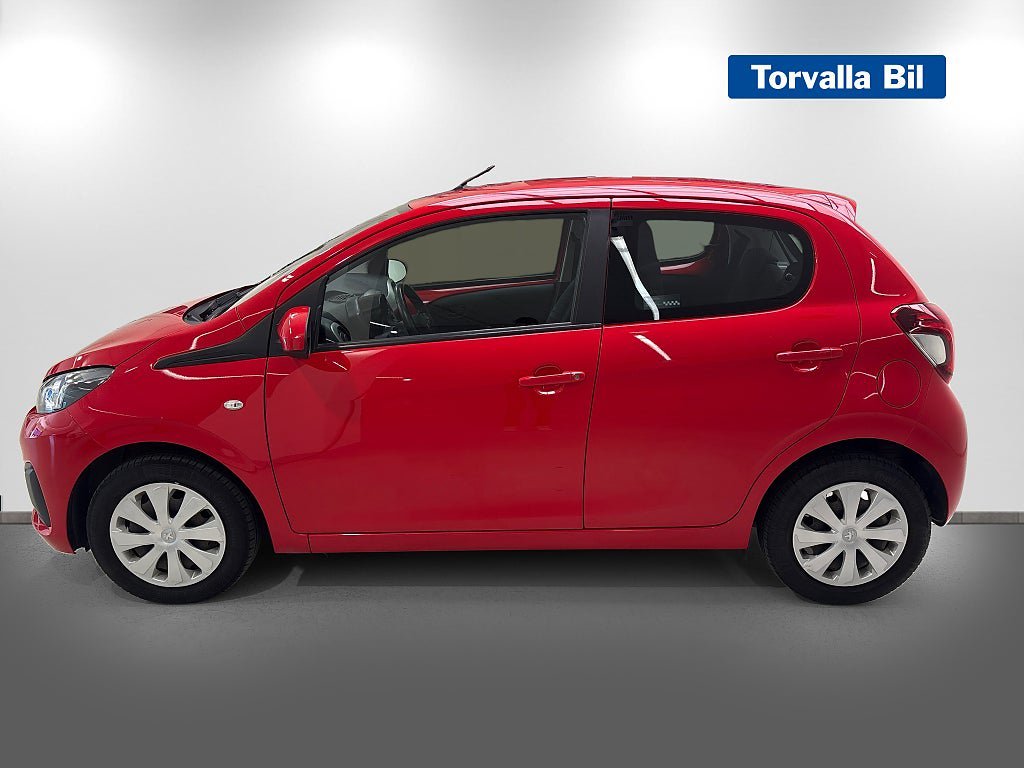 Vehicle Image 4