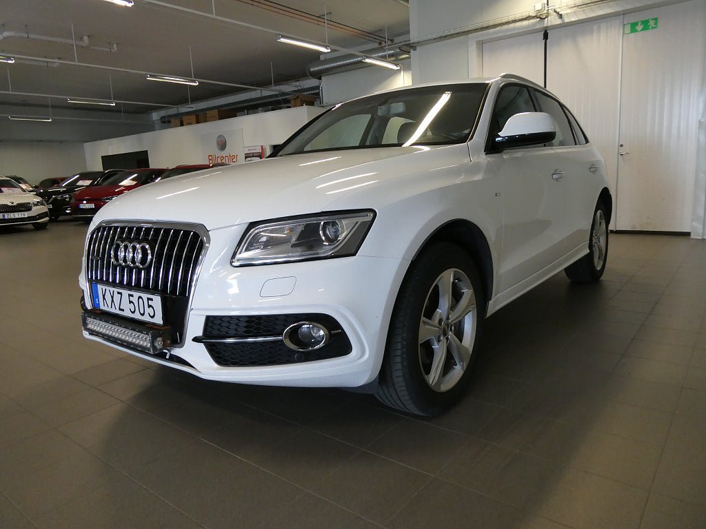 Vehicle Image 8
