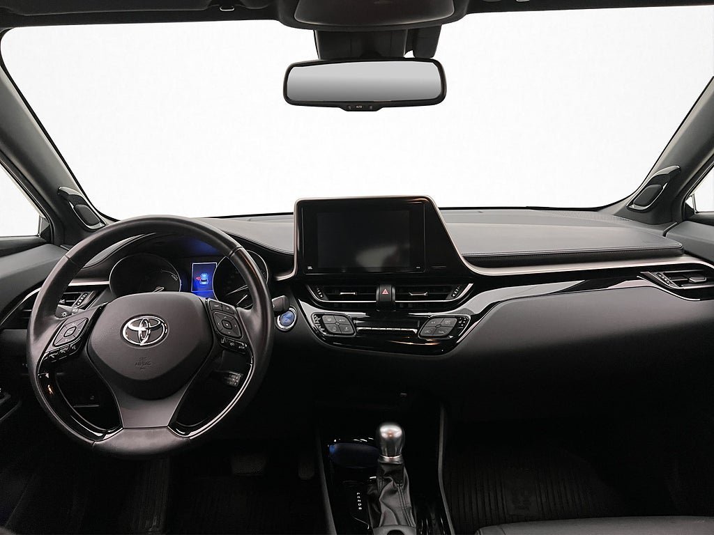 Vehicle Image 12