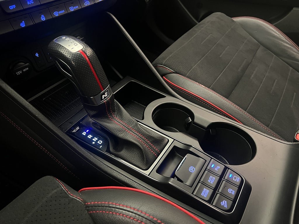 Vehicle Image 26