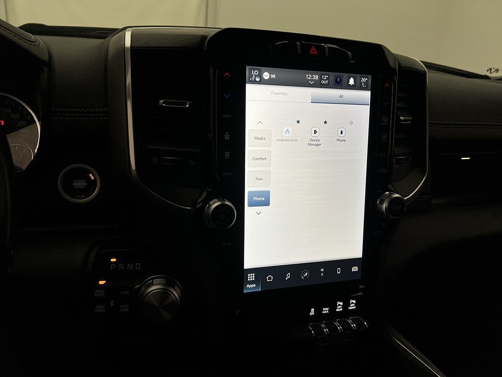 Vehicle Image 38