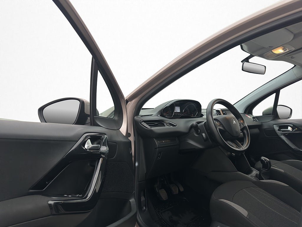 Vehicle Image 19
