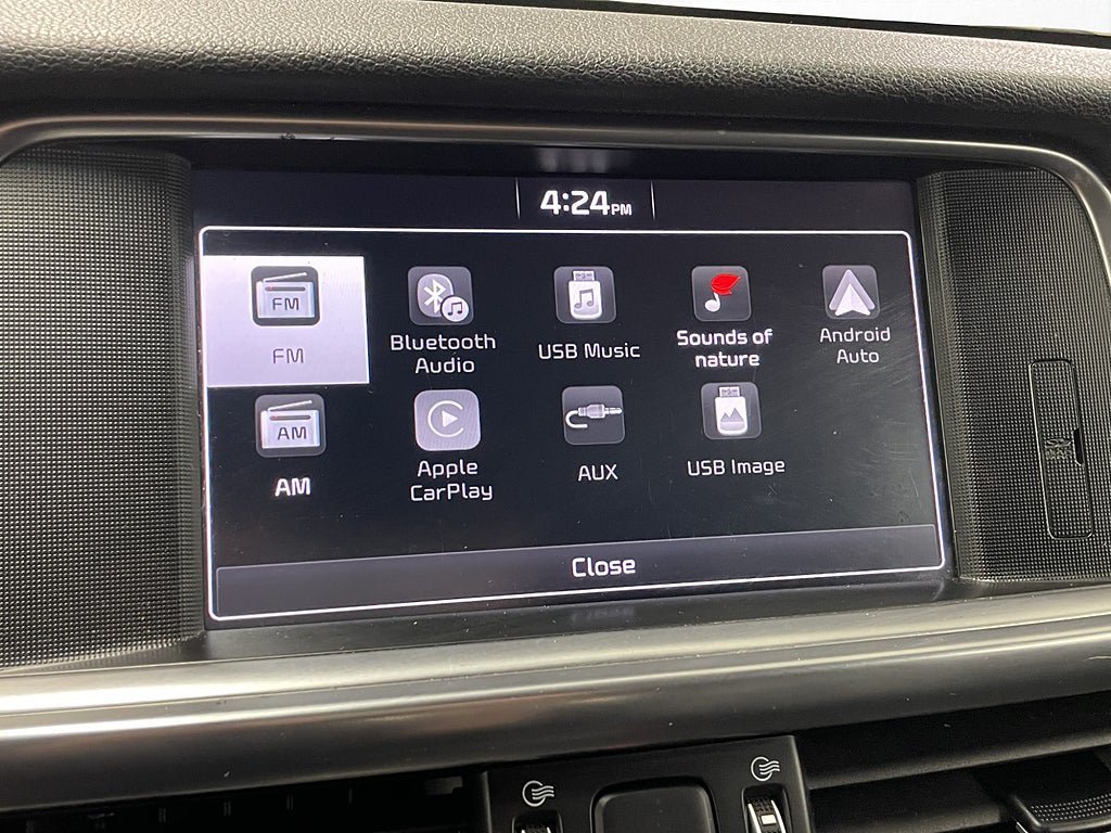 Vehicle Image 18