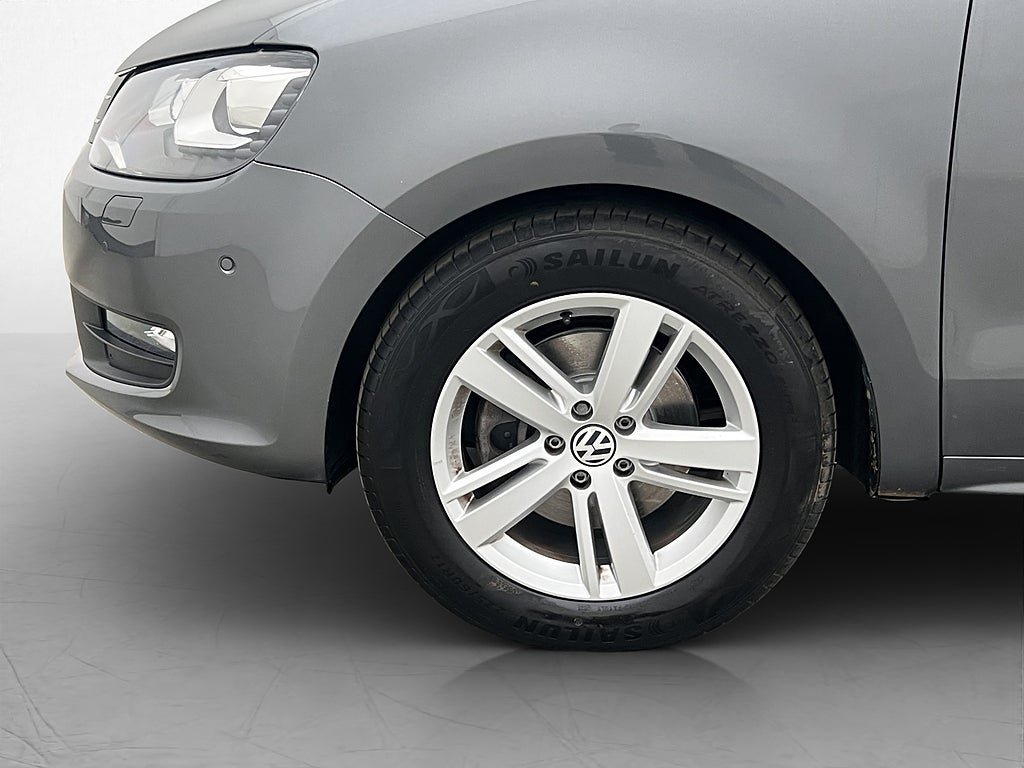Vehicle Image 30