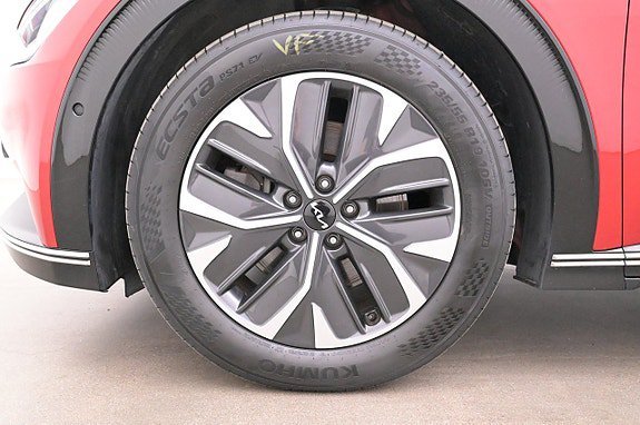 Vehicle Image 27