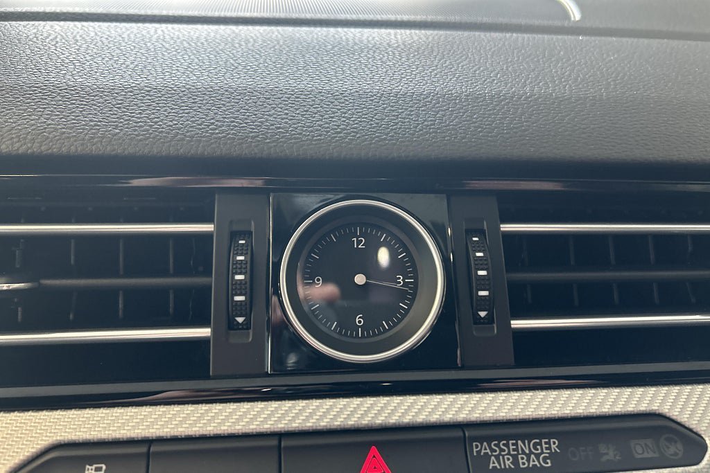 Vehicle Image 27