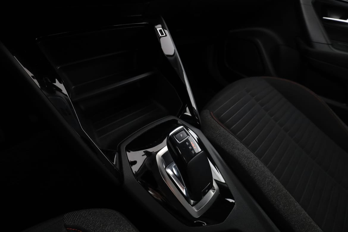 Vehicle Image 23